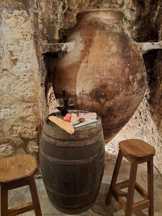 Casa Rural La Bodega, Ofrece Cata De Vino Gratis Horche Exterior photo